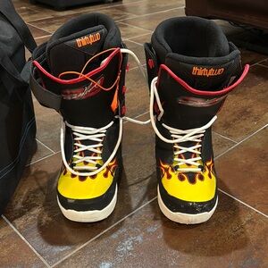 ThirtyTwo Snowboard Boots with Flame Design